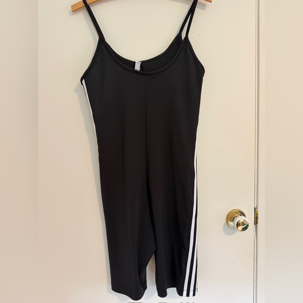 NWT - Adidas Original Romper - Size Medium - Picture 3 of 4